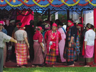 THAILAND - CHIANGMAI, 22 HAZİRAN 2025: Lanna halkının Chiang Mai 'deki geleneksel inancı hayalet yetiştirme geleneği.