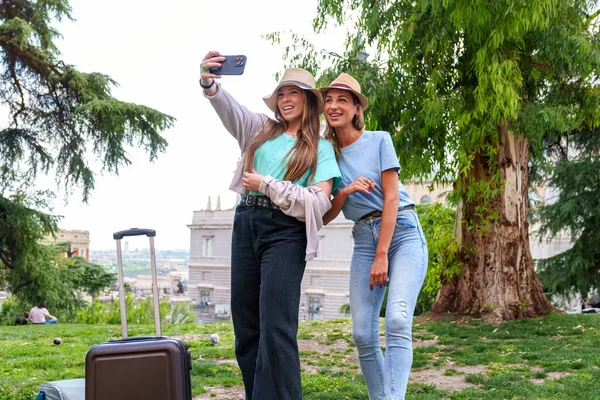 Two Cheerful Blonde Caucasian Friends Tourists Capturing Happy Moments City — Stock Photo, Image