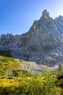 Lago di Sorapis, Dolomite Alpleri, İtalya, Avrupa