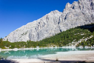 Lago di Sorapis, Dolomite Alps, Italy, Europe