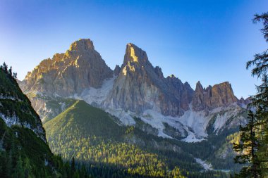 Monte Cristallo, Cortina d 'Ampezzo, Lago di Sorapis, Dolomite Alpleri, İtalya, Avrupa