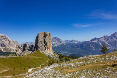 Cinque Torri, Passo Giau, İtalyan Dolomitlerindeki Rock Kuleleri