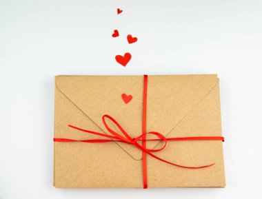 craft envelopes for sending letters to loved one ,st valentine's day message .