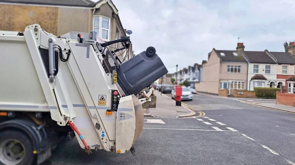 Camião Lixo Com Caixote Rua Limpeza Ambiental Foto Alta Qualidade — Fotografia de Stock