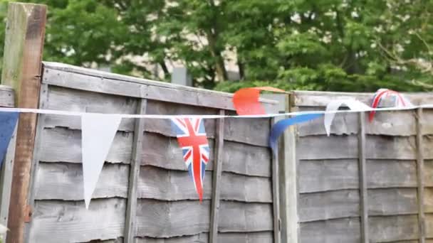 Grinalda Fora Com Bandeiras Nacionais Britânicas Celebração Cerimônia Coroação Maio — Vídeo de Stock