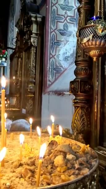 Velas Ortodoxas Encendidas Iglesia Santo Día Pascua — Vídeos de Stock