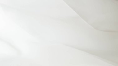 Ev yapımı tekstil ve gelinlik kumaşı için zarif beyaz tül arka plan. Narin ve rüya gibi tasarımlar yapmak için mükemmel..