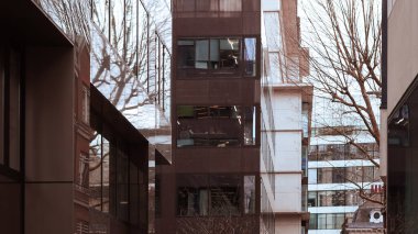 Londra 'da eşsiz mimari cazibesi olan zarif tarihi binalar..