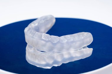 Dental mouthguard, splint for the treatment of dysfunction of the temporomandibular joints, bruxism, malocclusion, to relax the muscles of the jaw