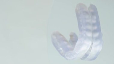 Dental mouthguard, splint for the treatment of dysfunction of the temporomandibular joints, bruxism, malocclusion, to relax the muscles of the jaw