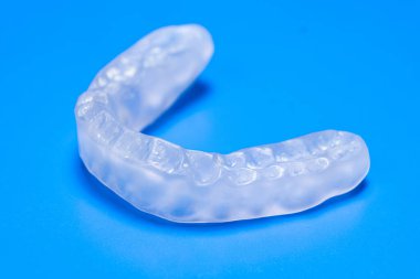 Dental mouthguard, splint for the treatment of dysfunction of the temporomandibular joints, bruxism, malocclusion, to relax the muscles of the jaw