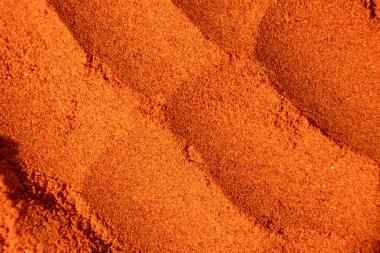 Zemin kırmızı biber, kırmızı terracotta baharat arka plan, aşçılık sanatı.