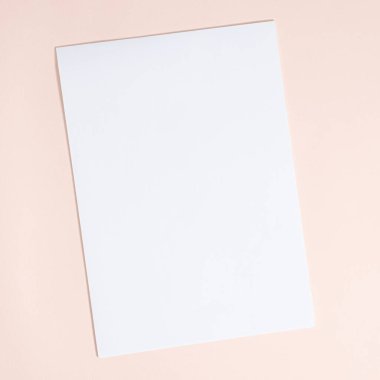 Bej Arkaplan Üzerine Boş Kağıt Sayfası, Üst Görünüm, Metin İçin Yer.