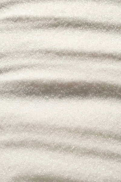 Beyaz kristal şeker dokusu, dikey aşçılık yaratıcı arka plan, metin için alan