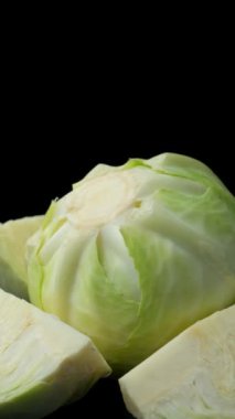 Beyaz lahana başlarının yavaş dönüşü