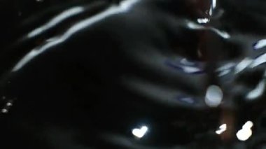 Balzamik Sirke Makro Doku, Yavaş Hareket.