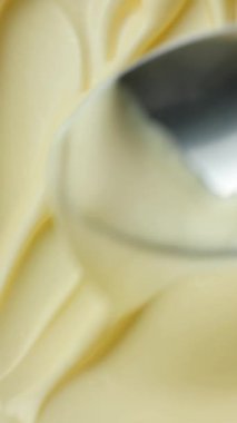 Doğal Beyaz Mayonez Dokusunu Yakın Çekim Dikey.