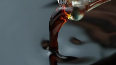 Soya Sosu Macro Yavaş Hareketi.