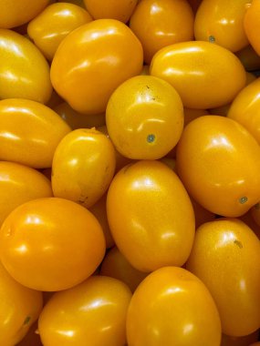 Sulu sarı erik domatesleri. Taze Pazar Arkaplanı Yakın plan