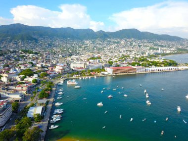 Acapulcos Malecon ve Maritime Terminal, Meksika 'nın çarpıcı insansız hava aracı görüntüleri