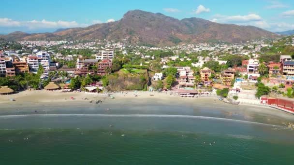 Fotografía Lateral Inversa Mayor Altitud Vídeo Aéreo Playa Madera Zihuatanejo — Vídeos de Stock