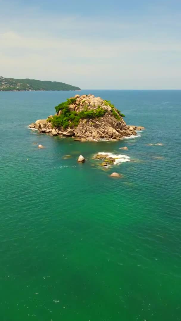 Vertikale Reise Luftvideo Über Die Insel Morro Acapulco Mexiko — Stockvideo