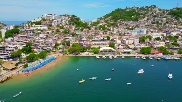 Exploración Aérea Vuelo Aviones Tripulados Sobre Bahía Acapulco Pastel Horizontal — Vídeos de Stock