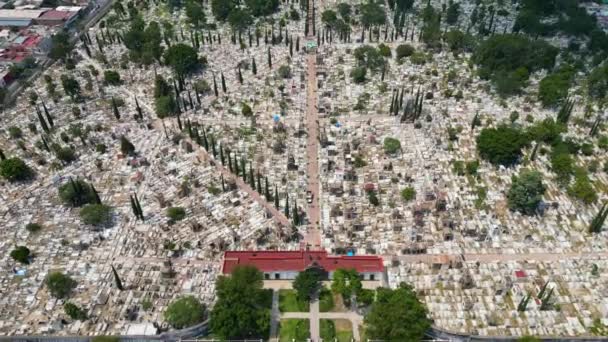 Reverencia Aérea Explorando Cementerio Mezquitan Guadalajara México — Vídeo de stock