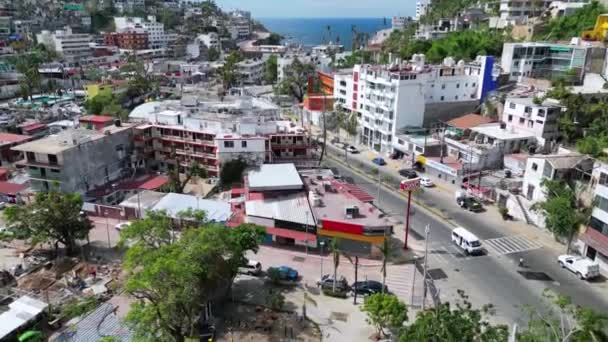 Drone Video Captures Bird Eye View Vibrant Las Playas Neighborhood — стоковое видео