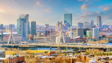 Boston 'un kışın Massachusetts, ABD' deki ufuk çizgisi