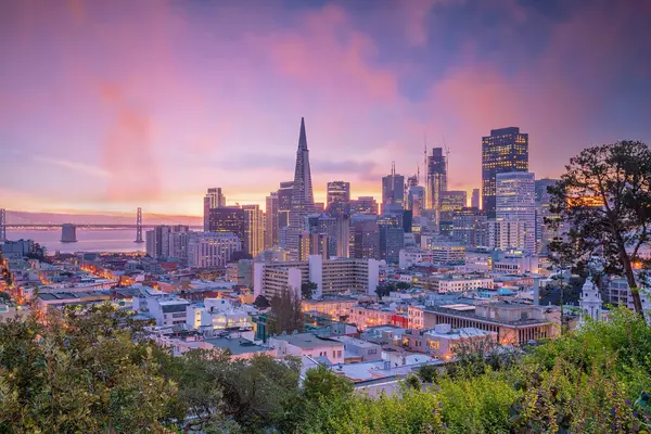 Vista Ciudad Del Centro Negocios Centro San Francisco Atardecer Estados —  Fotos de Stock
