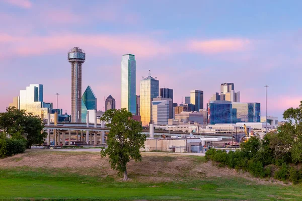 Ciudad Dallas Skyline Centro Ciudad Paisaje Texas Atardecer —  Fotos de Stock
