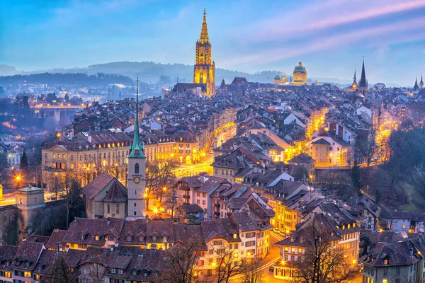 Bern Şehri Silueti Sviçre Gün Batımında Şehir Manzarası — Stok fotoğraf
