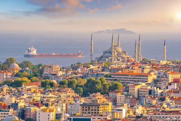 Stadtbild Der Innenstadt Von Istanbul Der Türkei Bei Sonnenuntergang — Stockfoto