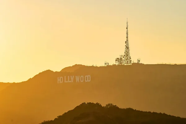 Los Angeles Lipca 2016 Napis Hollywood Los Angeles Zachodzie Słońca — Zdjęcie stockowe