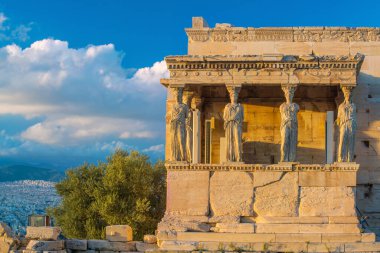 Akropolis, Atina ve Yunanistan 'daki Antik Bina Yankıları' nın mimari ayrıntıları