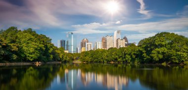 Atlanta şehir merkezi, Georgia, ABD 'de gün batımında gökyüzü manzarası