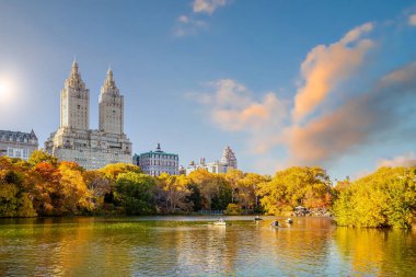 Central Park sonbaharda Manhattan şehir merkezinde New York City ABD