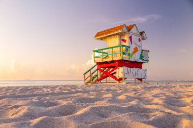 Güney Sahili, Miami Florida ABD 'deki Renkli Cankurtaran Kulesi