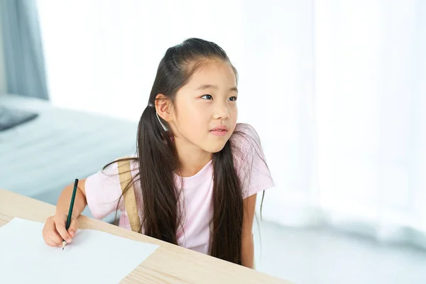 Egy Lány Aki Kinyitja Füzetet Hallgat Tanárra — Stock Fotó