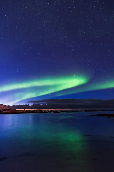 Aurora Borealis Norway Sommaroy Peninsula March Vertical — стокове фото