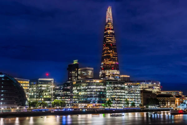 Skyline London Ночью Большим Небоскребом Англия Великобритания — стоковое фото