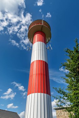 Kuzey Almanya Baltık Denizi yarımadasındaki deniz feneri. Flensburg fiyortunda Holnis, Danimarka sınırına yakın.