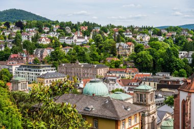 Güney Almanya 'nın tarihi eski şehri Baden-Baden manzarası