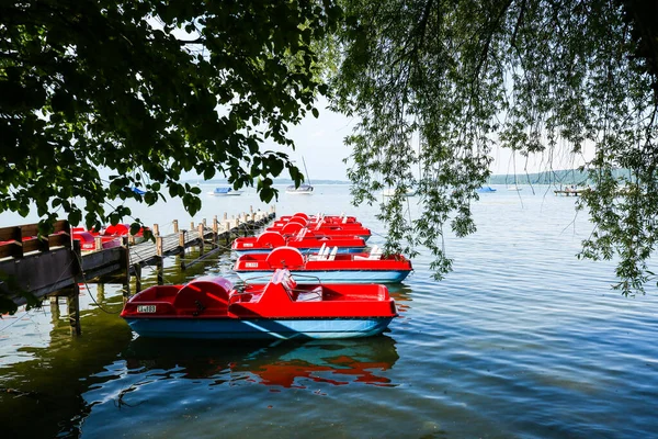 Tretboote Auf Dem Ammersee Bayern Tourismus Bayern — Stockfoto