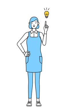 Önlüklü bir kadın bir fikir üretiyor..