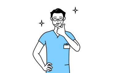 Orta yaşlı, kıdemli erkek hemşire, fizyoterapist, mesleki terapist, konuşma terapisti, üniformalı hemşire asistanı.