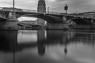 Frankfurt Ben Ana Ignatz Bubis Bruecke Kasım 