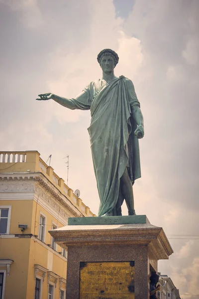 stock image Monument to Duke in Odessa against the background of a cloudy sky in summer