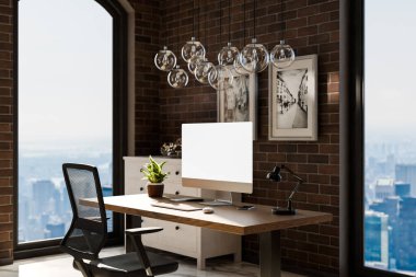 Modern temiz pc iş yeri açısından görünüm; kopyalama alanı olan beyaz monitör; büyük şehir silueti üzerinde panoramik görünümlü minimal ofis arkaplanı; ev ofis konsepti; 3D görüntüleme